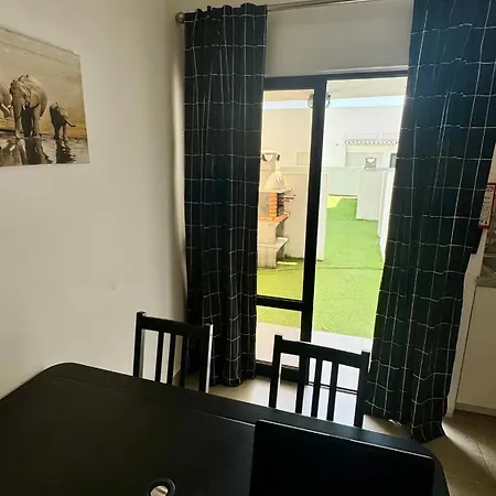 Appartamento Stay&relax - 3min Da Mareta Sagres
